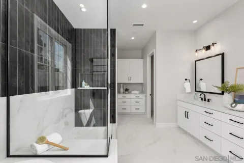 $2,525,000 | 1720 California Street, Oceanside, CA 92054