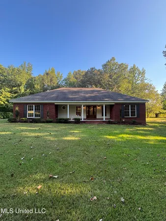 $329,900 | 283 Aaron Road, Sarah, MS 38665