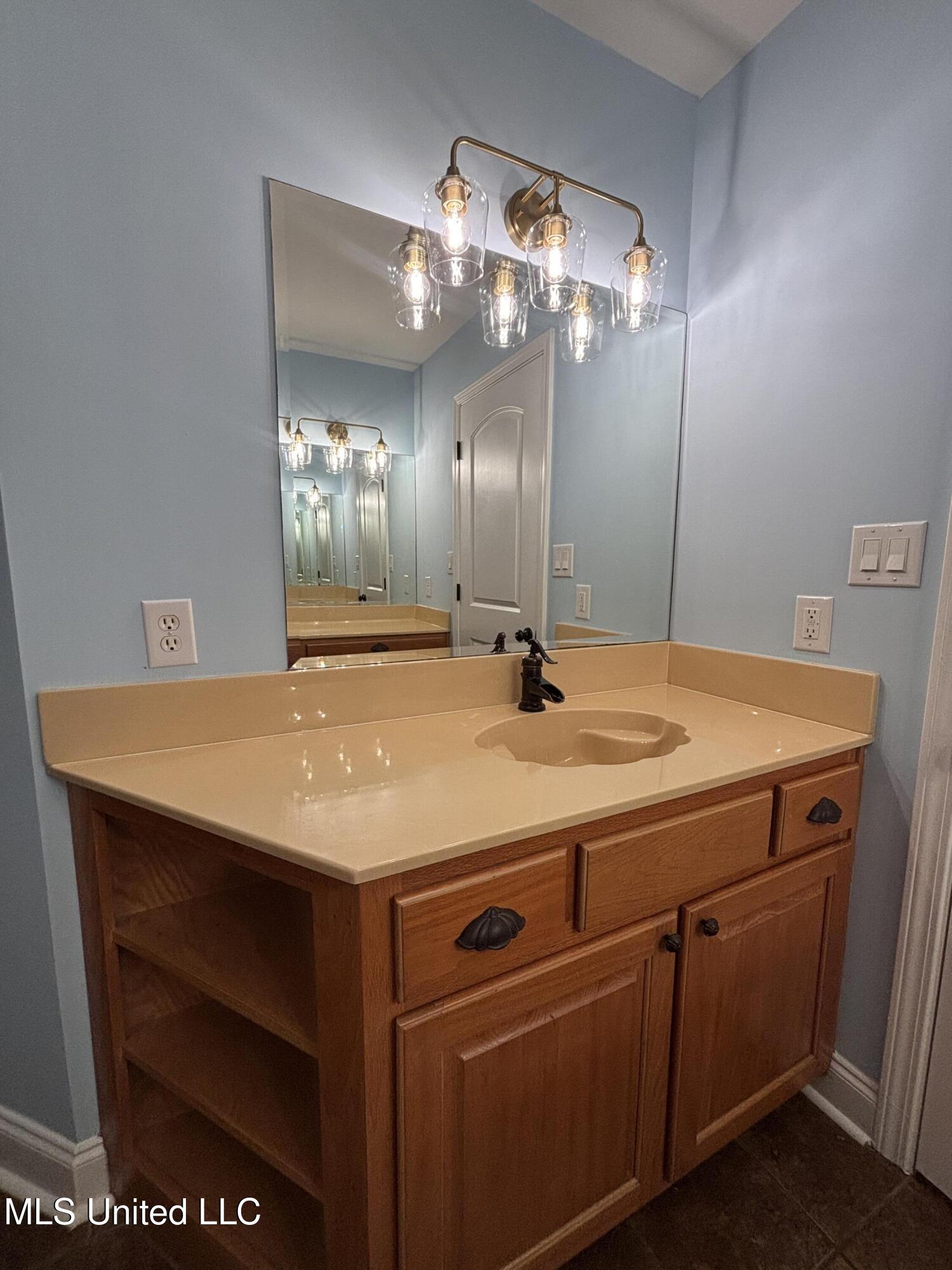 283 Aaron Road Sarah, MS 38665 - Photo 23 of 33 Photo Aug 22 2025, 6 01 55 PM