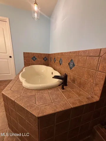 $329,900 | 283 Aaron Road, Sarah, MS 38665