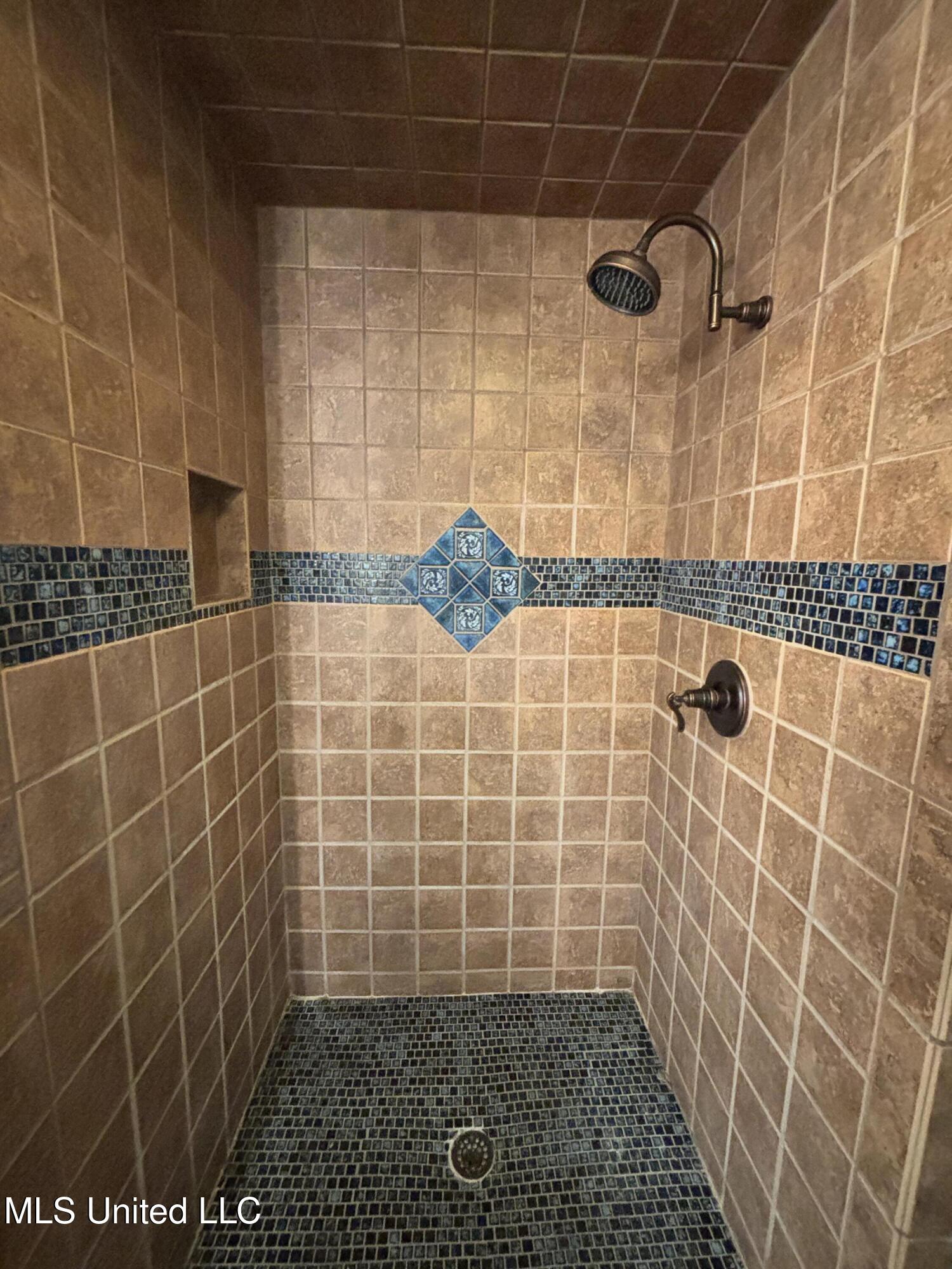 283 Aaron Road Sarah, MS 38665 - Photo 27 of 33 Photo Aug 22 2025, 6 03 35 PM