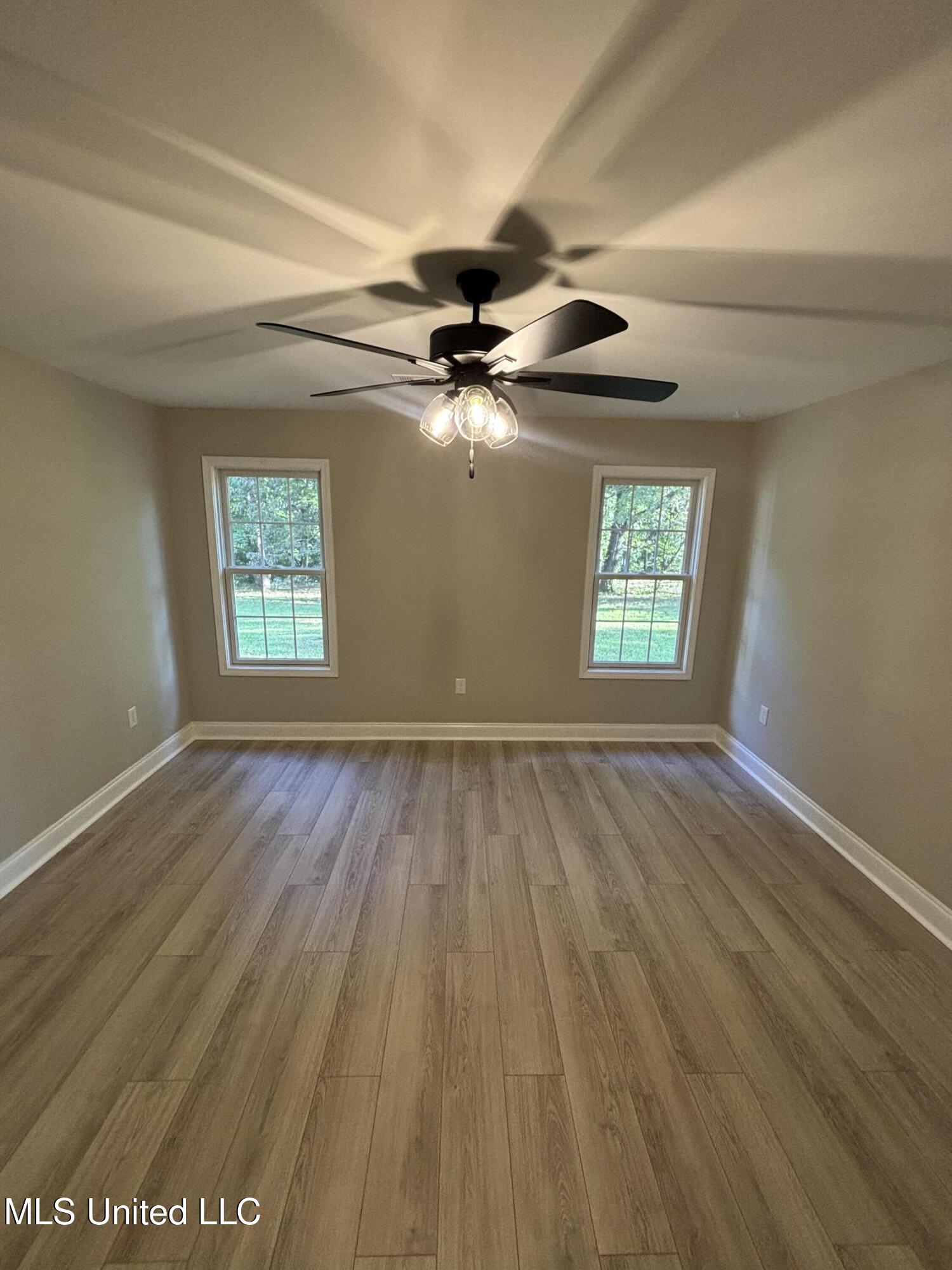 283 Aaron Road Sarah, MS 38665 - Photo 28 of 33 Photo Aug 22 2025, 6 05 30 PM