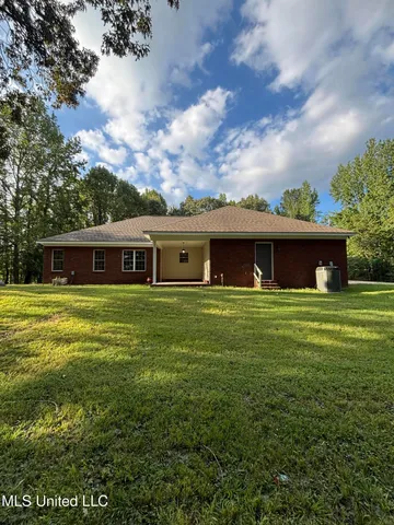 $329,900 | 283 Aaron Road, Sarah, MS 38665