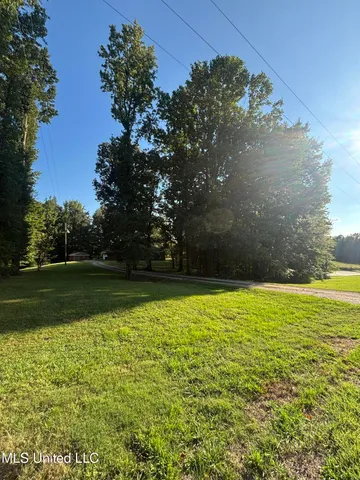 $329,900 | 283 Aaron Road, Sarah, MS 38665
