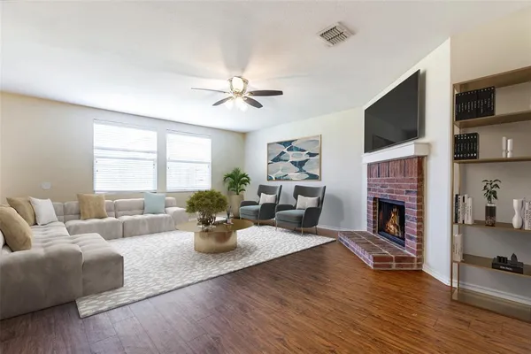 $2,395 | 6104 St James Place, Denton, TX 76210