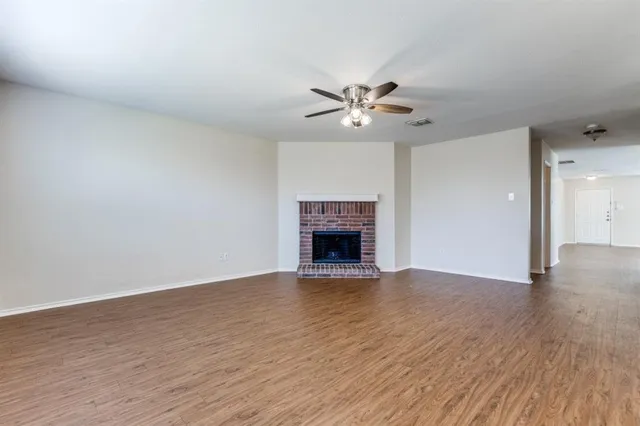 $2,395 | 6104 St James Place, Denton, TX 76210