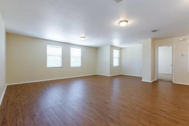 $2,395 | 6104 St James Place, Denton, TX 76210