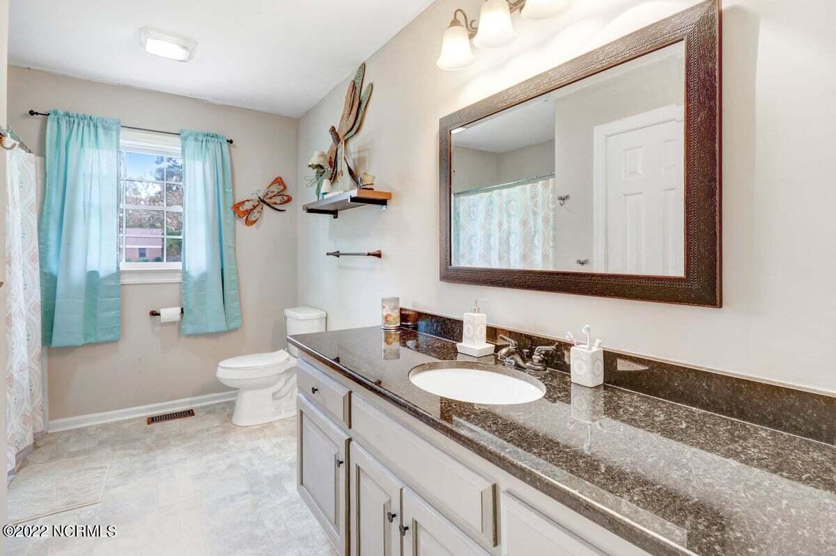 304 Thomas Road Rocky Mount, NC 27801 - Photo 11 of 17 304 Thomas Rd-36