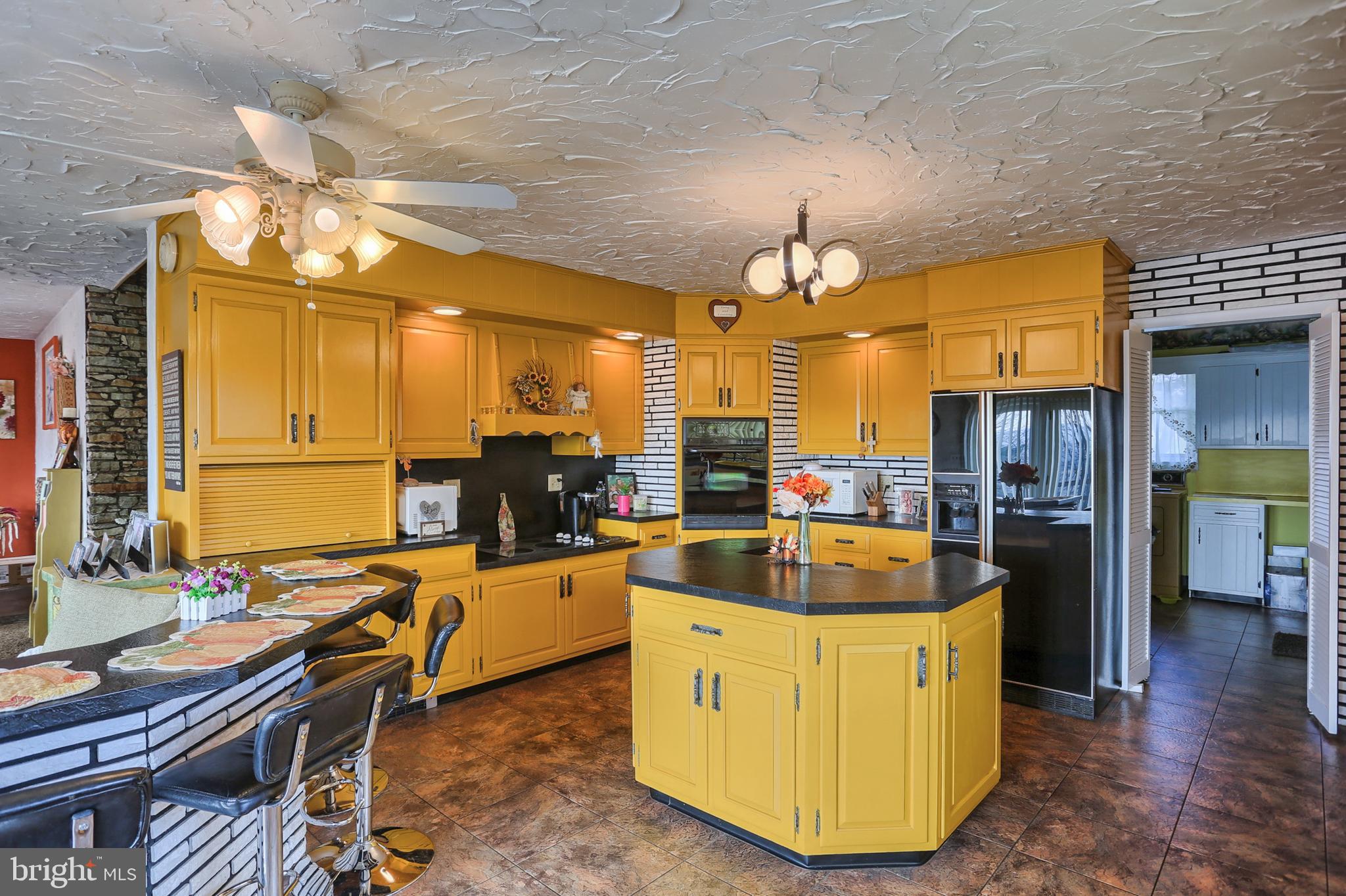 1657 Schaeffer Road Newmanstown, PA 17073 - Photo 7 of 60 Gallery Image 7
