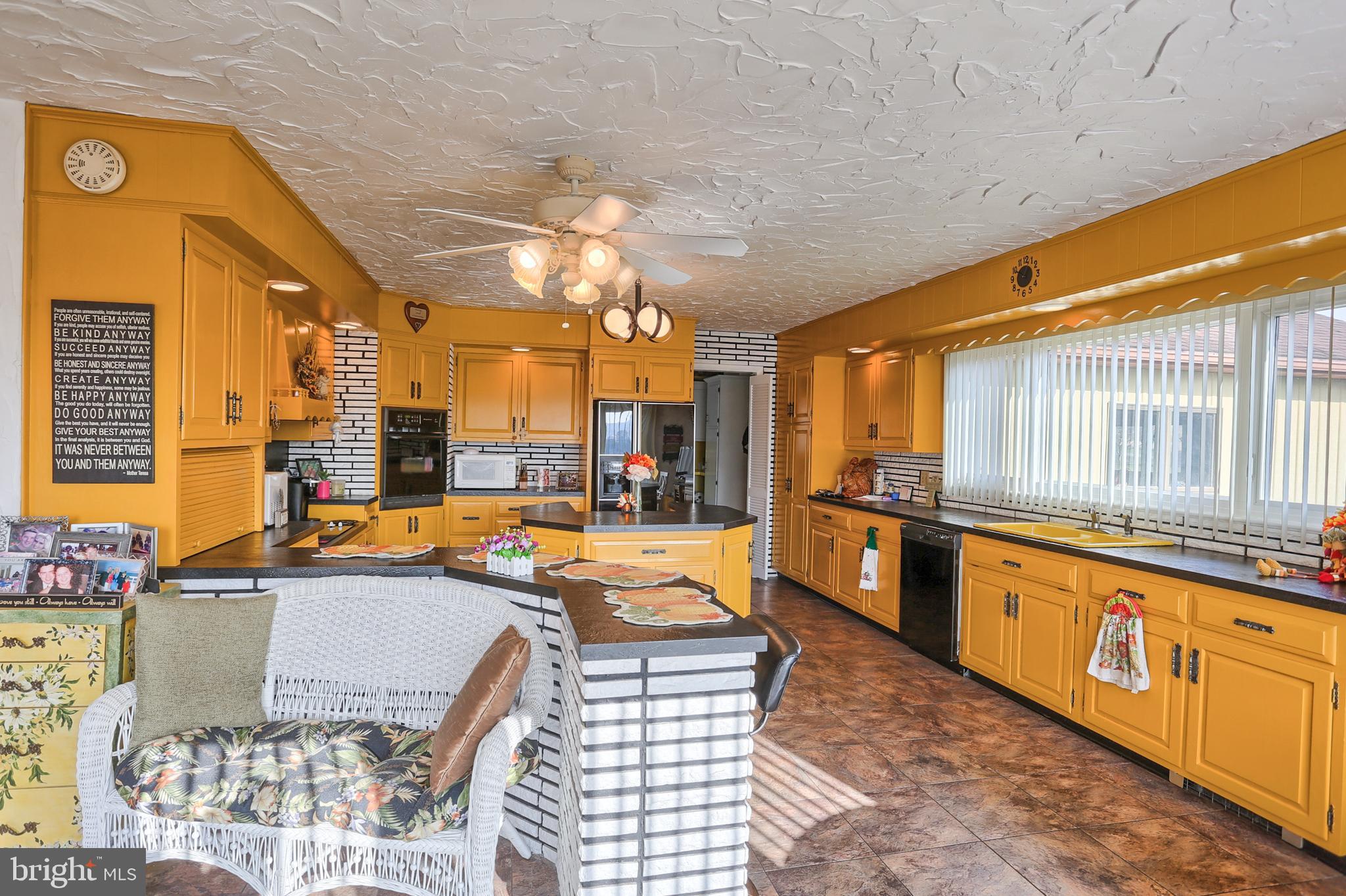 1657 Schaeffer Road Newmanstown, PA 17073 - Photo 8 of 60 Gallery Image 8