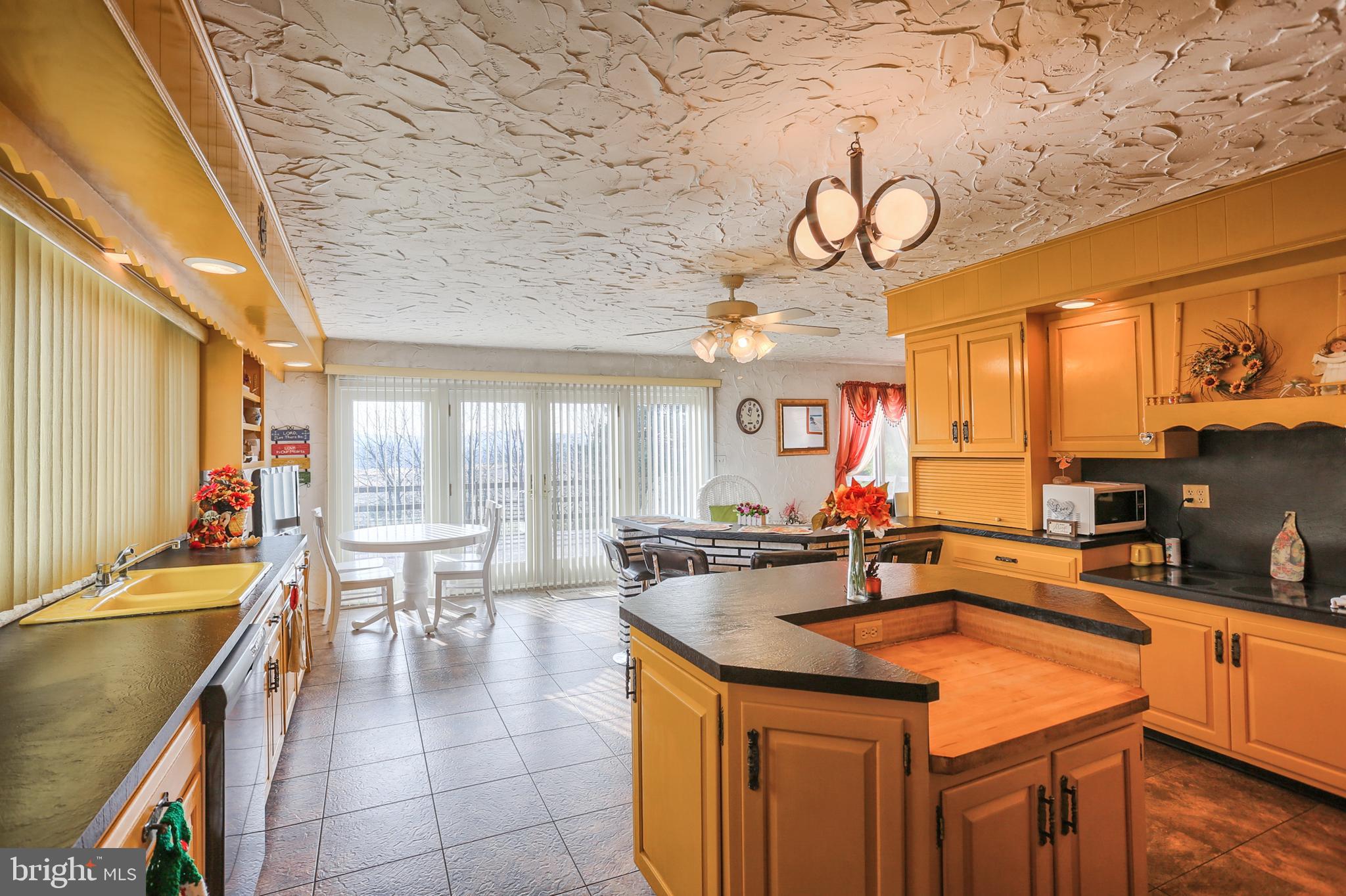 1657 Schaeffer Road Newmanstown, PA 17073 - Photo 9 of 60 Gallery Image 9