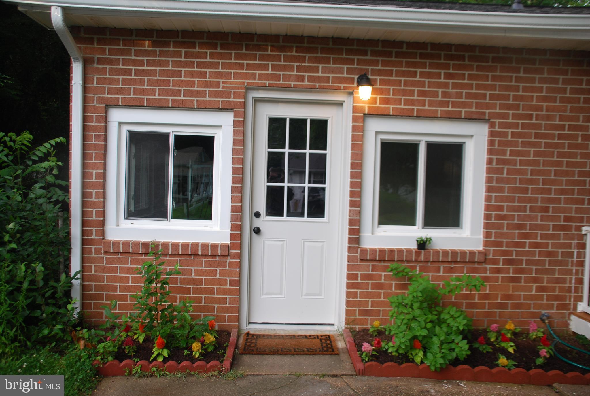 2932 Edgewood Road Bryans Road, MD 20616 - Photo 4 of 28 Gallery Image 4