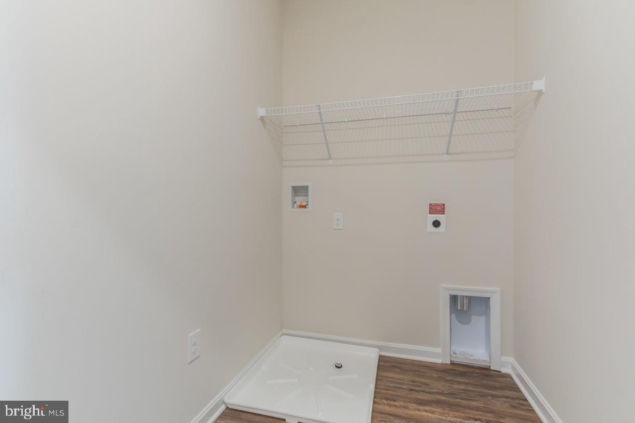 7068 Delegate Place Frederick, MD 21703 - Photo 23 of 51