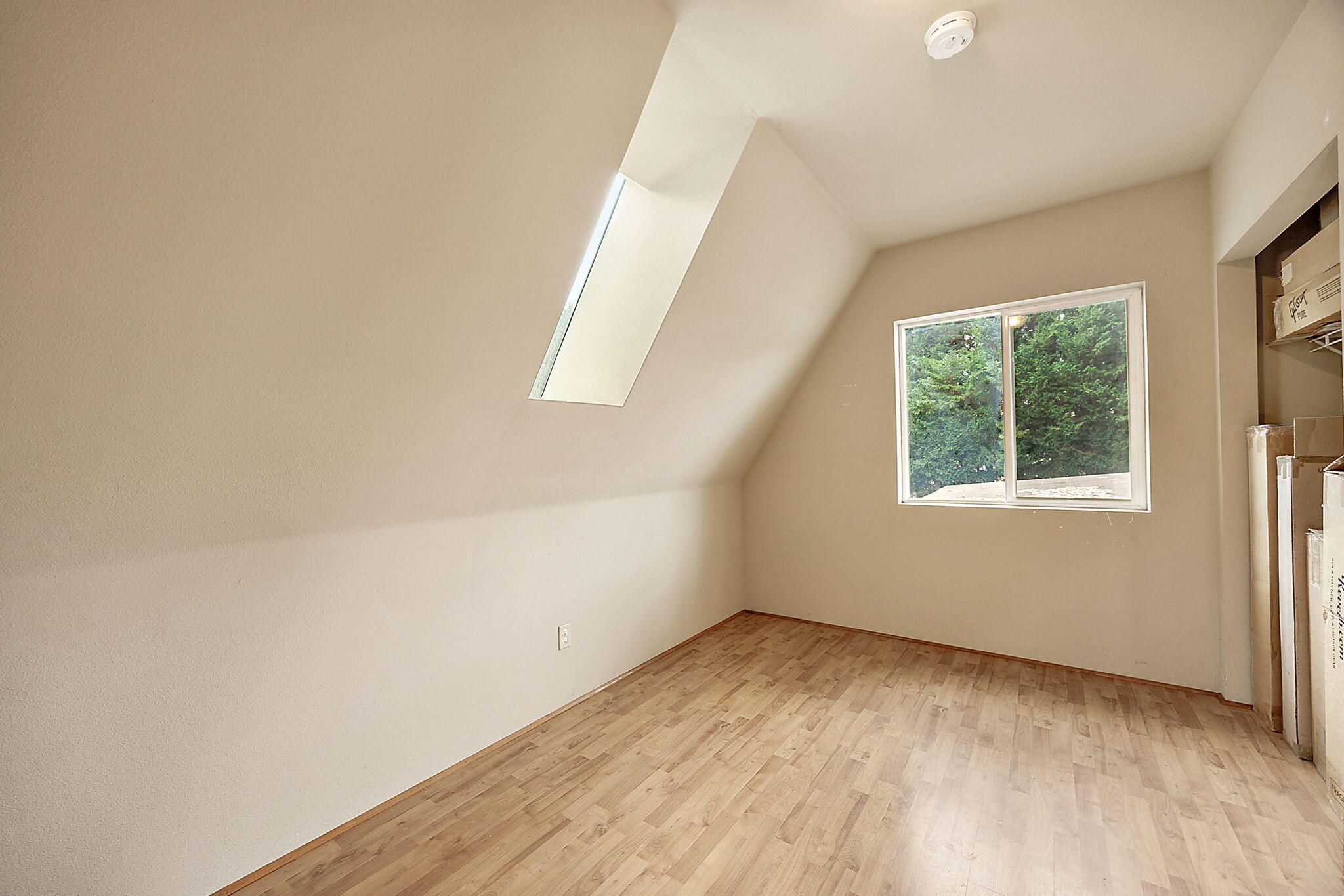 4151 Lower River Road Grants Pass, OR 97526 - Photo 83 of 86 apartment above shop