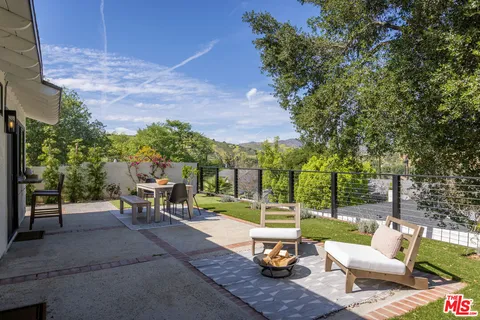 $1,248,000 | 29353 Deep Shadow Drive, Agoura Hills, CA 91301