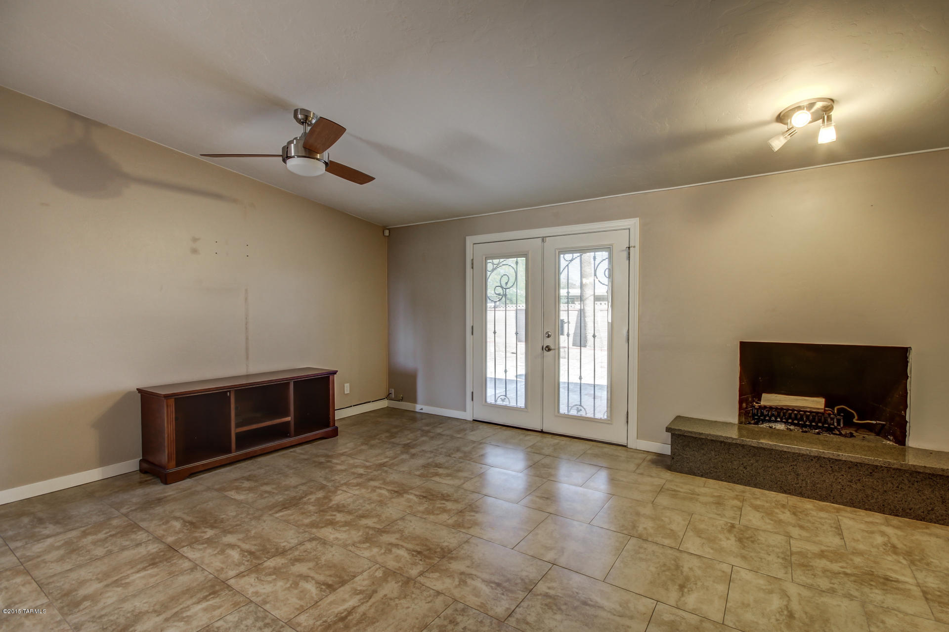 2425 South Prudence Road Tucson, AZ 85710 - Photo 14 of 30 Gallery Image 14