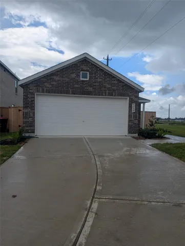 $2,000 | 9039 Marbled Duck Drive, Baytown, TX 77521