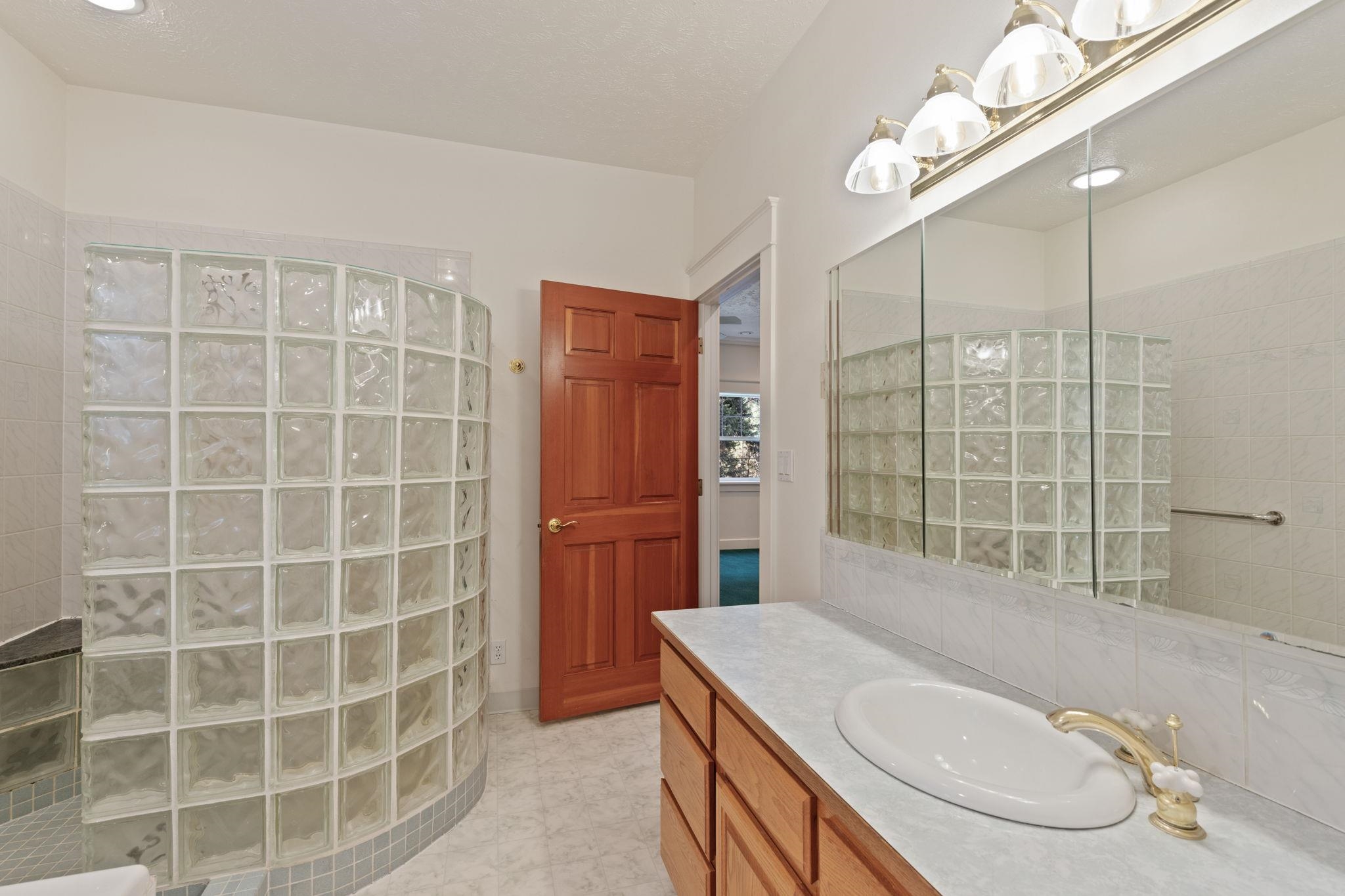 8121 East Bernhill Road Colbert, WA 99005 - Photo 17 of 45