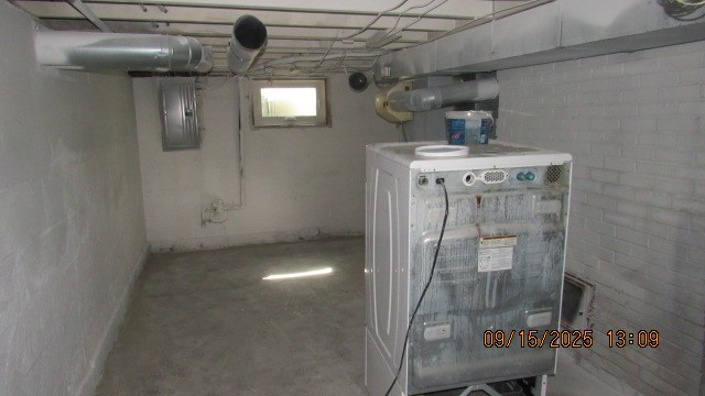 1201 Conewango Avenue Warren, PA 16365 - Photo 20 of 49 a bathroom with a shower