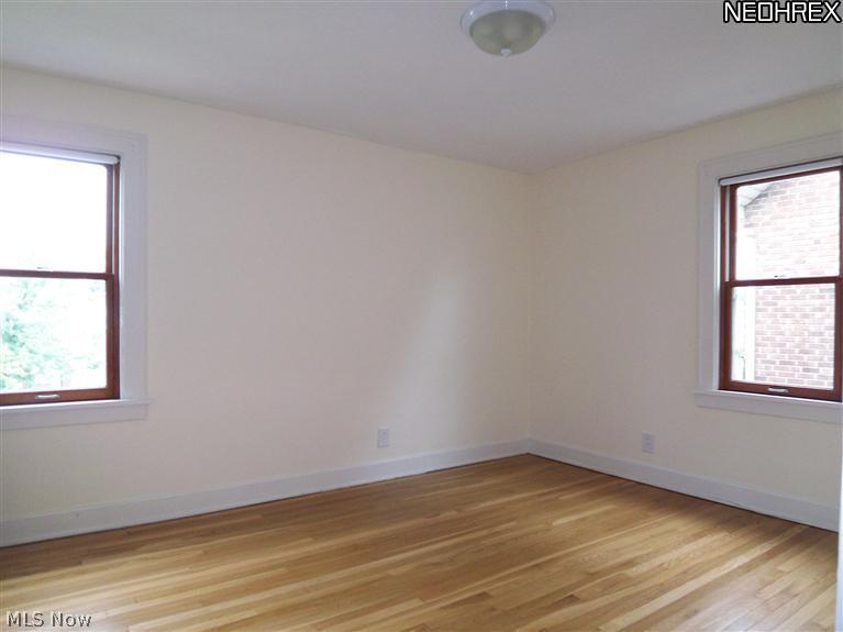 2239 Cranston Road Cleveland, OH 44118 - Photo 10 of 19
