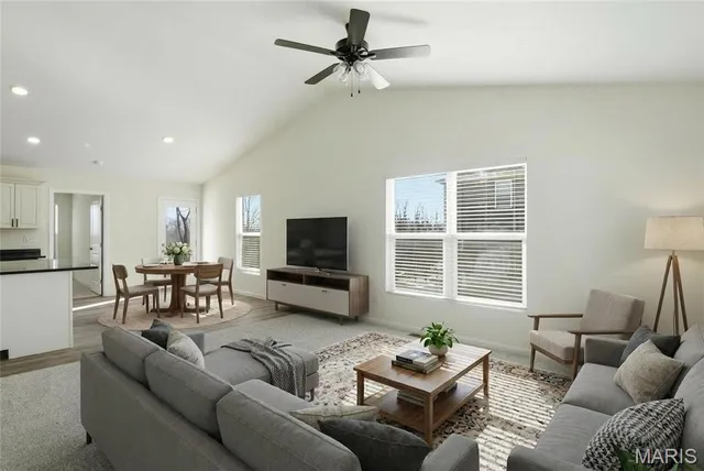 $370,000 | 1123 Castle Green Drive, Waterloo, IL 62298