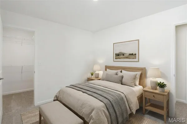 $370,000 | 1123 Castle Green Drive, Waterloo, IL 62298