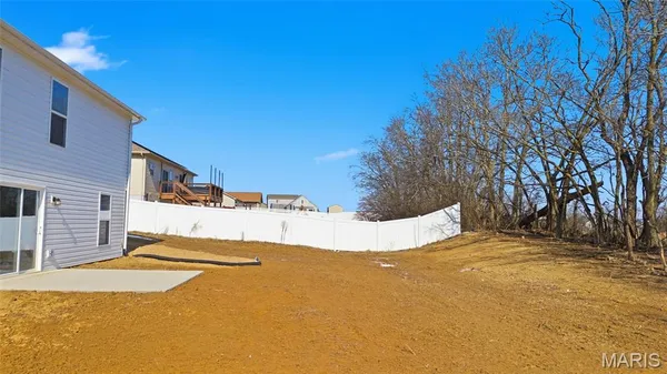 $370,000 | 1123 Castle Green Drive, Waterloo, IL 62298