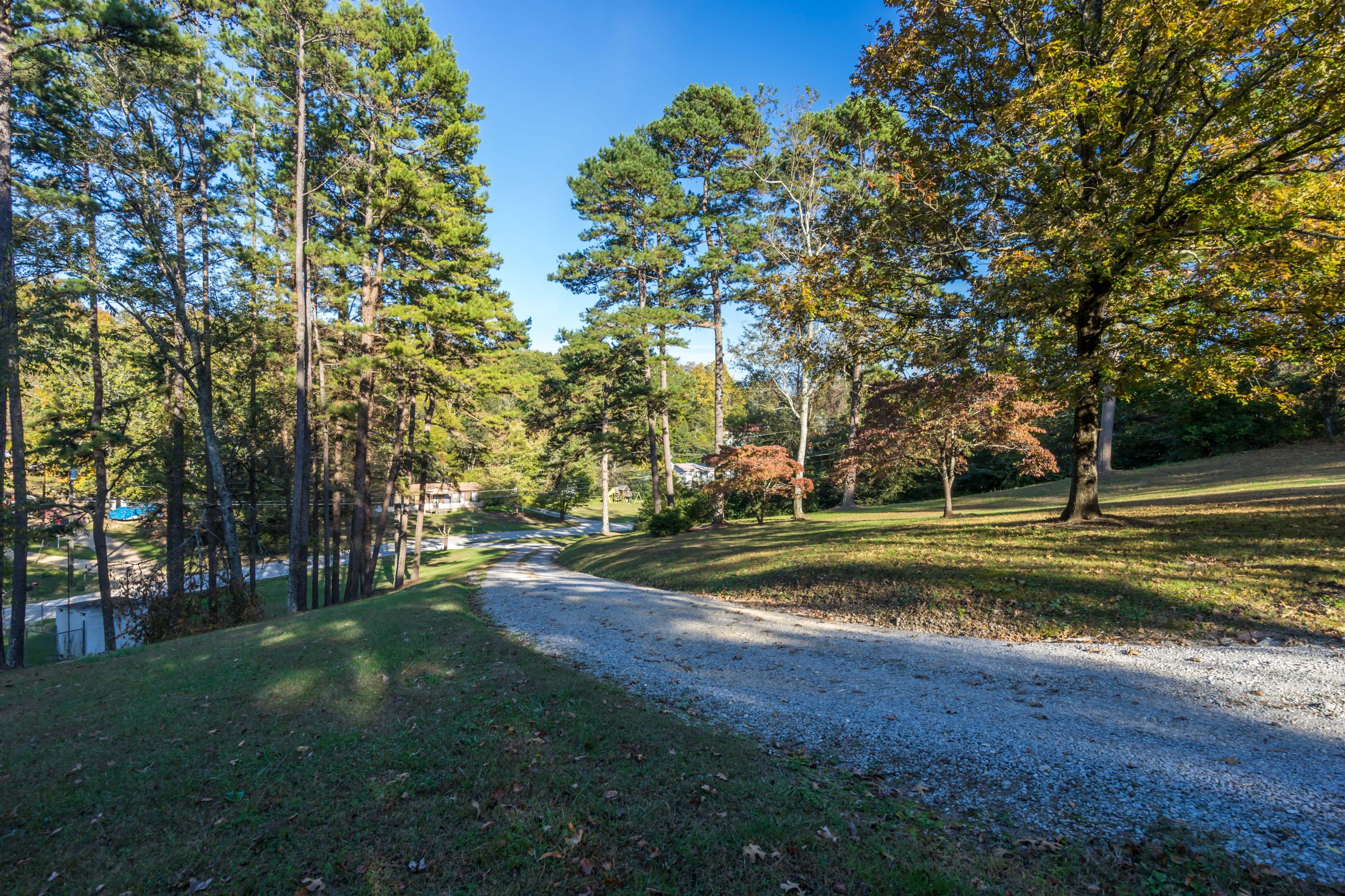 8813 East Ridge Trail Road Soddy Daisy, TN 37379 - Photo 7 of 25 East Ridge (7 of 22)