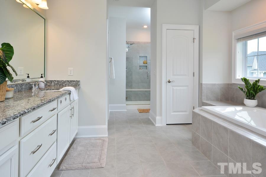 409 Saddletop Court Raleigh, NC 27606 - Photo 43 of 63 Gallery Image 43