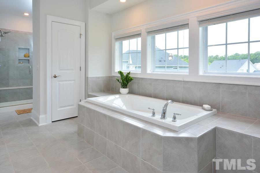 409 Saddletop Court Raleigh, NC 27606 - Photo 46 of 63 Gallery Image 46