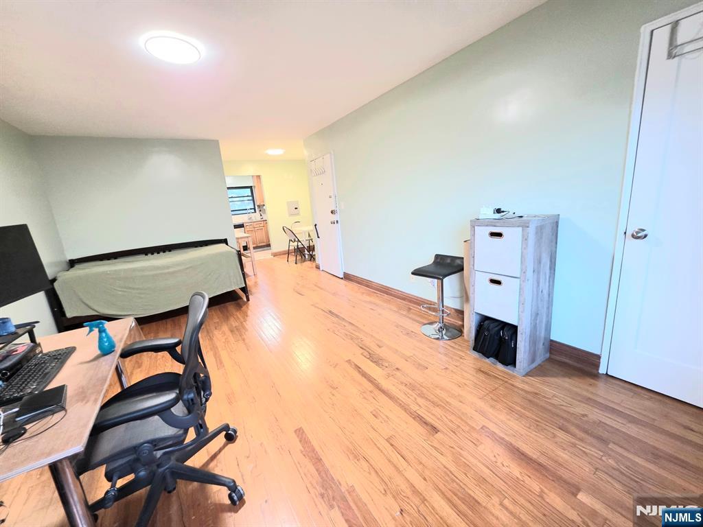 2163 B North Central Road Fort Lee, NJ 07024 - Photo 3 of 11