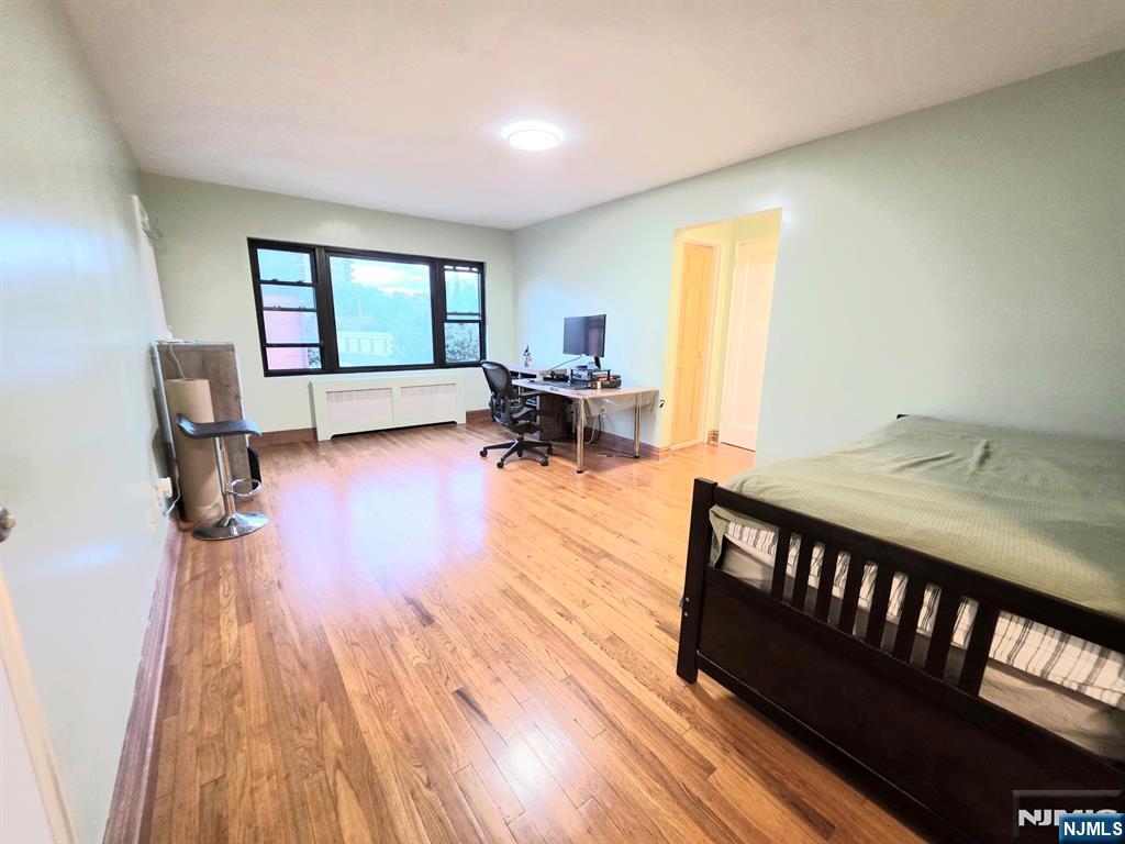 2163 B North Central Road Fort Lee, NJ 07024 - Photo 7 of 11