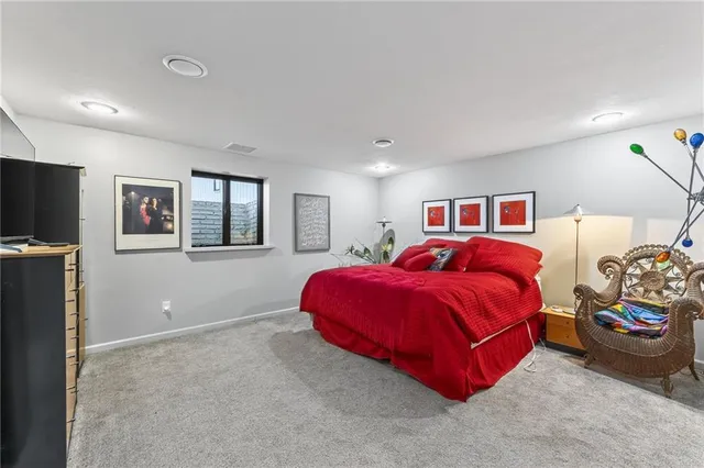 $975,000 | 102 Northwest Hackberry Street, Lee's Summit, MO 64064