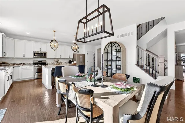 $625,000 | 396 Haycastle Drive, Lake St. Louis, MO 63367