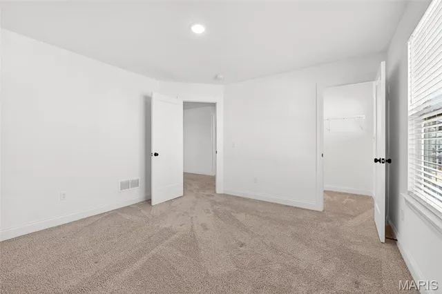 $625,000 | 396 Haycastle Drive, Lake St. Louis, MO 63367