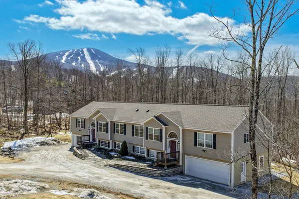 $639,000 | 175 Overbrook Drive, Unit A, Mendon, VT 05751