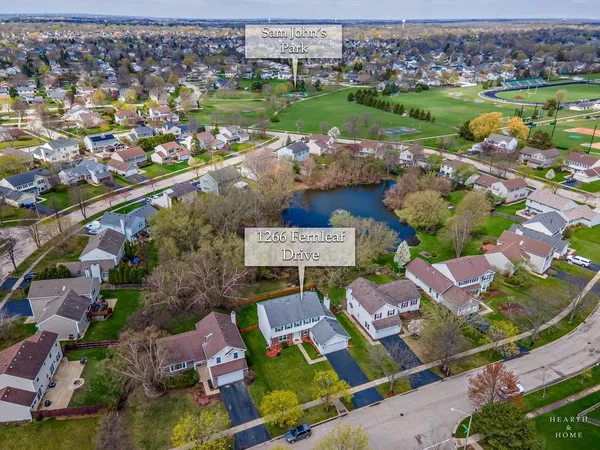 $375,000 | 1266 Fernleaf Drive, Crystal Lake, IL 60014