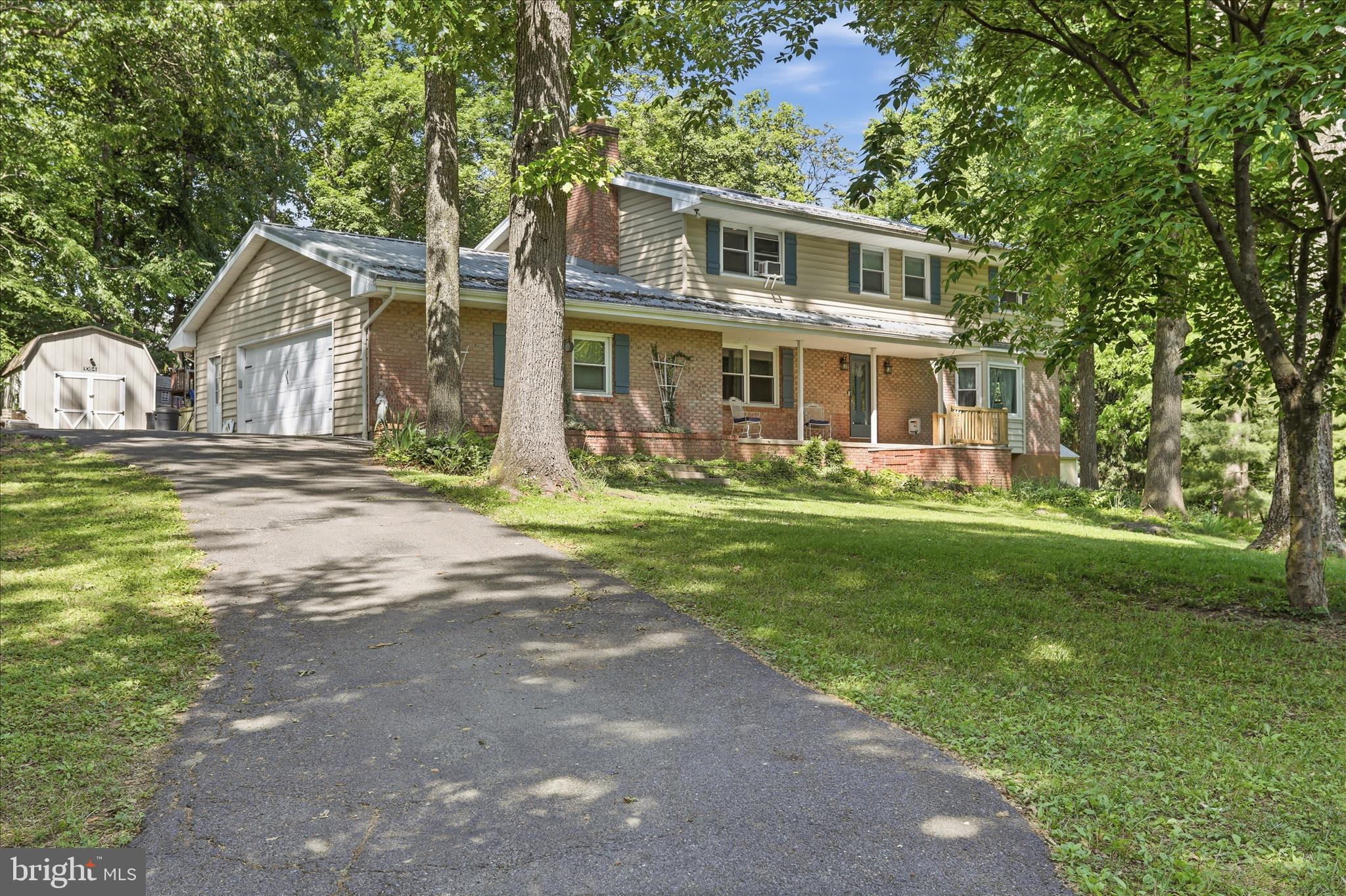 1084 Ridge Road South Martinsburg, WV 25403 - Photo 3 of 56