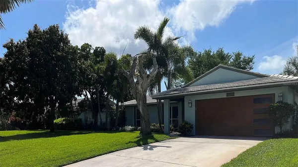 $4,200 | 4331 44th Street South, St. Petersburg, FL 33711