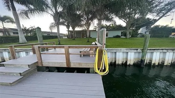 $4,200 | 4331 44th Street South, St. Petersburg, FL 33711