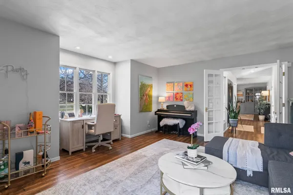 $575,000 | 5930 North Lake Road, Springfield, IL 62711