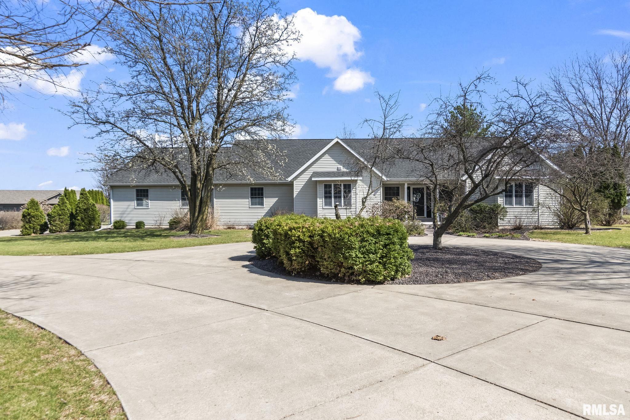 5930 North Lake Road Springfield, IL 62711 - Photo 3 of 76