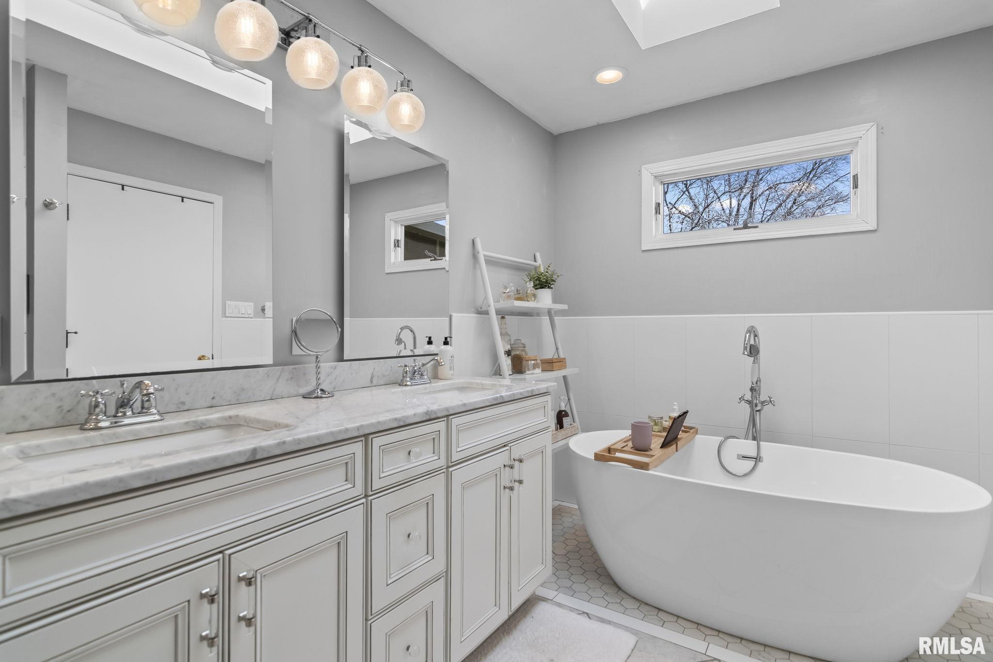 5930 North Lake Road Springfield, IL 62711 - Photo 36 of 76