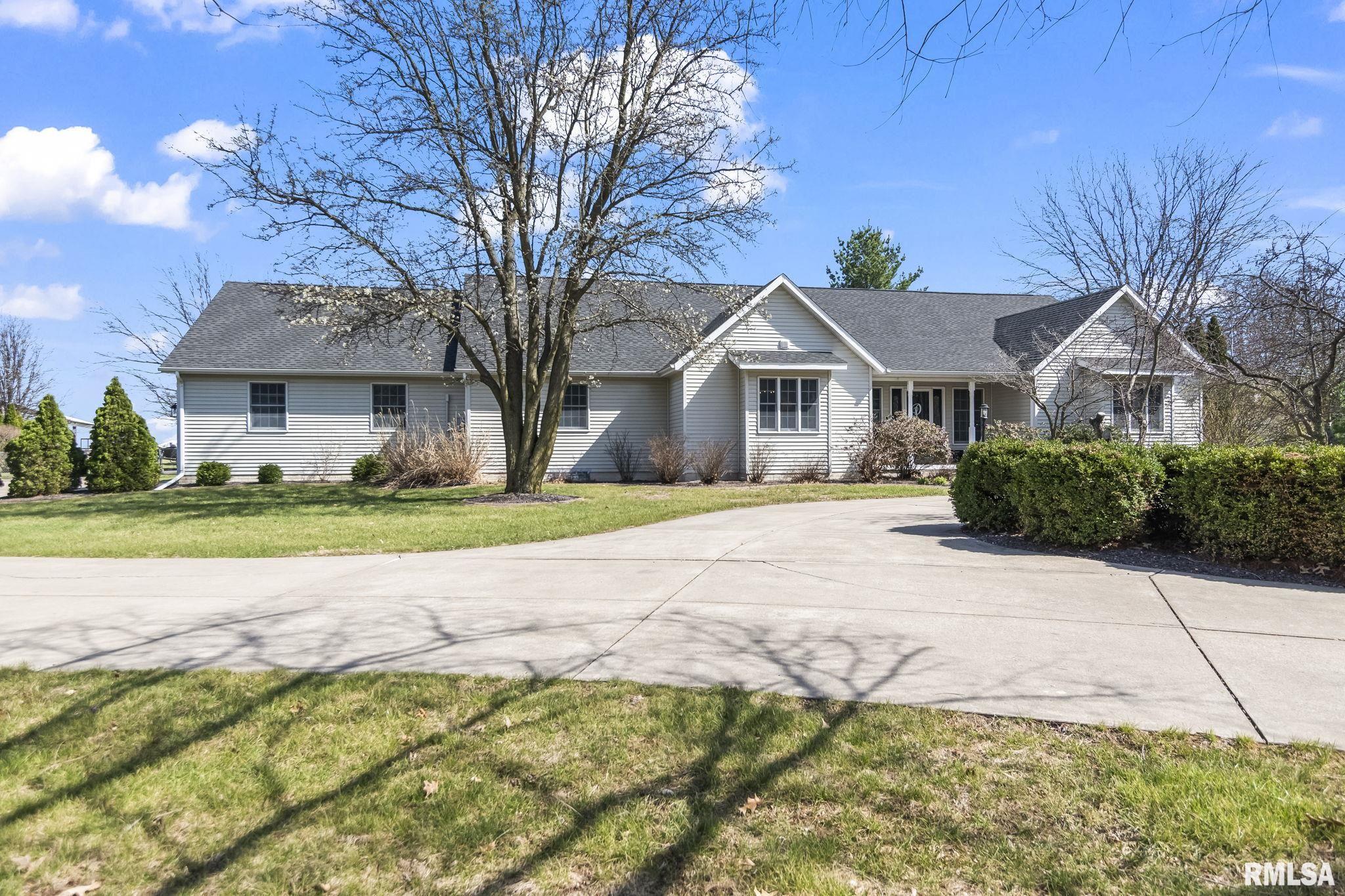 5930 North Lake Road Springfield, IL 62711 - Photo 4 of 76