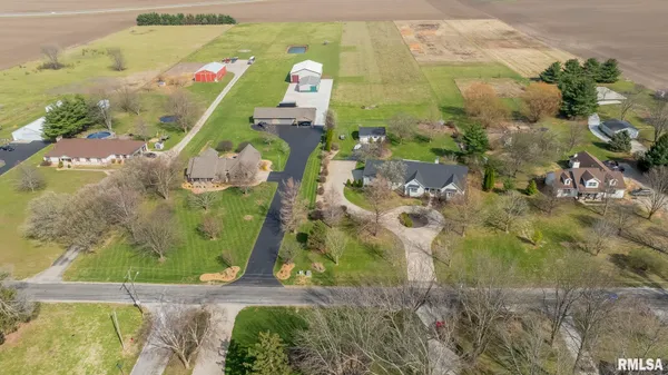 $575,000 | 5930 North Lake Road, Springfield, IL 62711