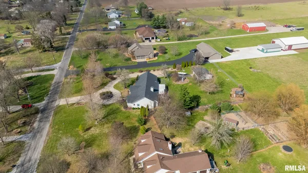 $575,000 | 5930 North Lake Road, Springfield, IL 62711