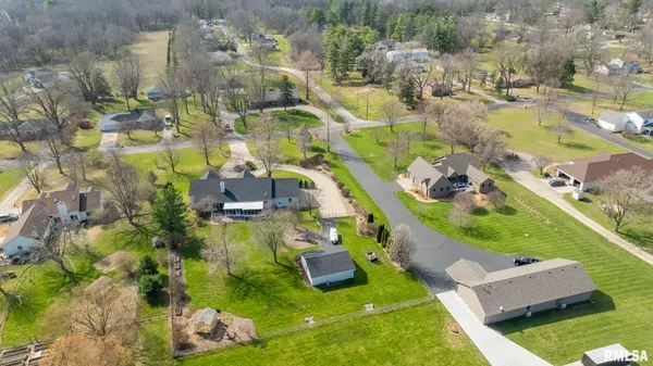 $575,000 | 5930 North Lake Road, Springfield, IL 62711