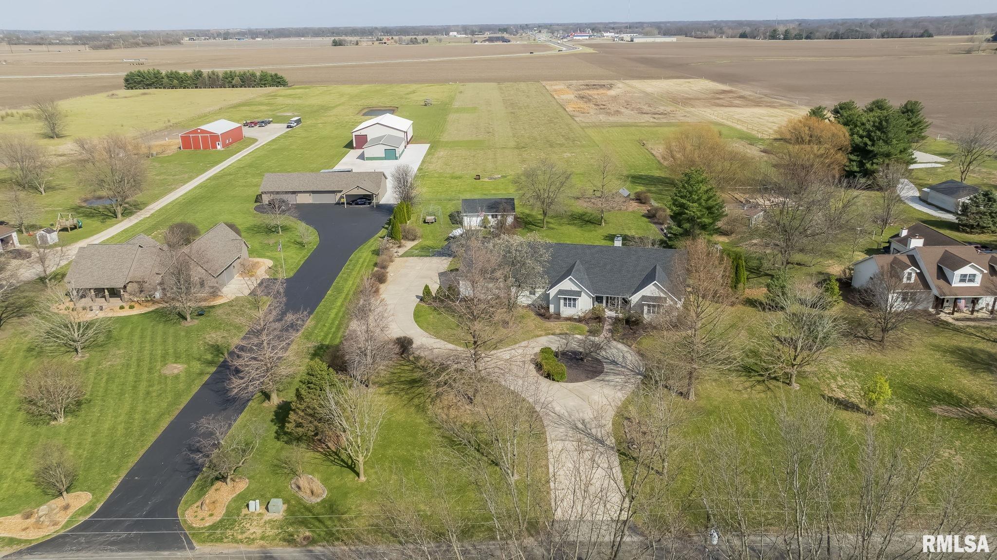 5930 North Lake Road Springfield, IL 62711 - Photo 9 of 76