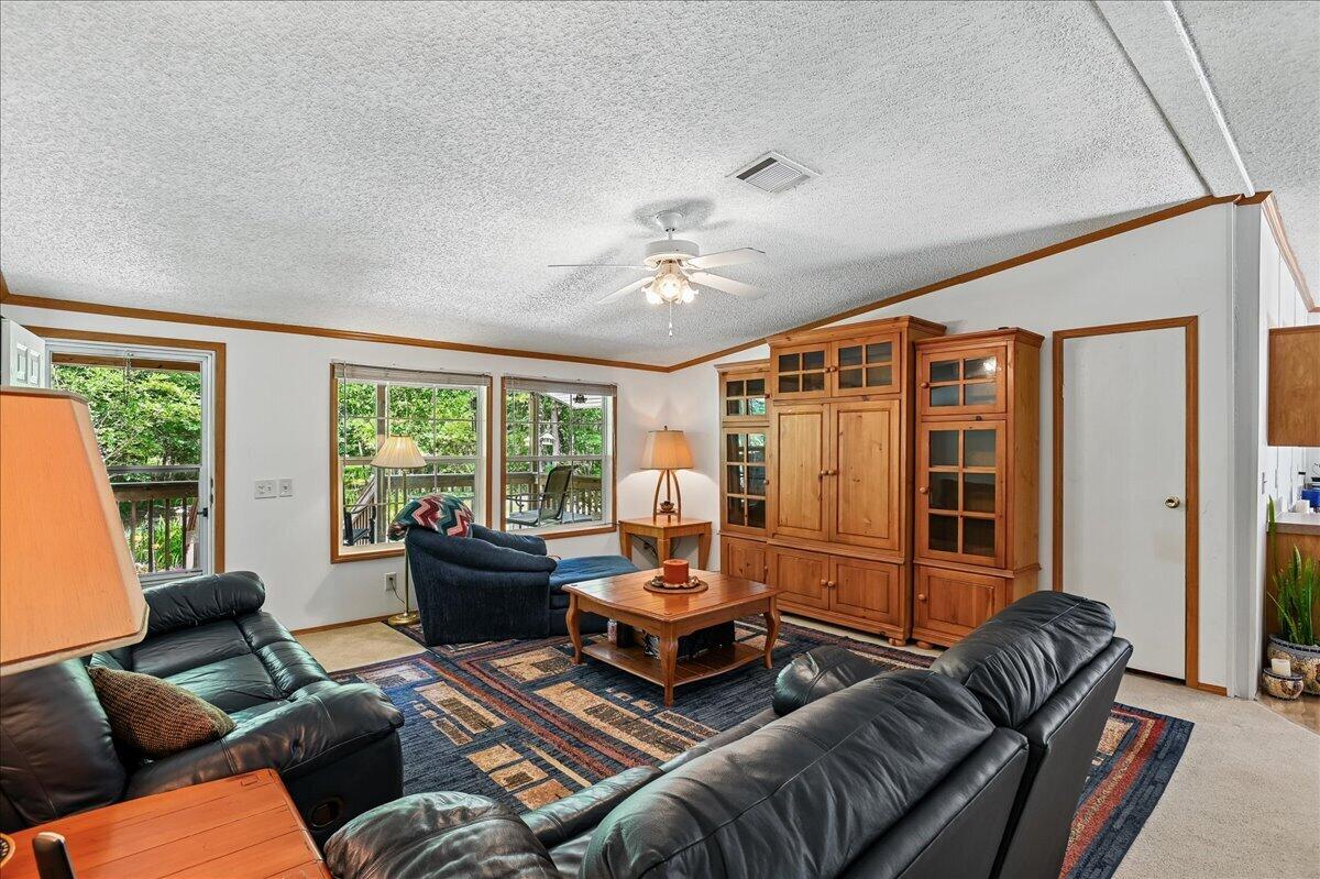7089 Parkers Ferry Road Adams Run, SC 29426 - Photo 26 of 82 69-Living Room
