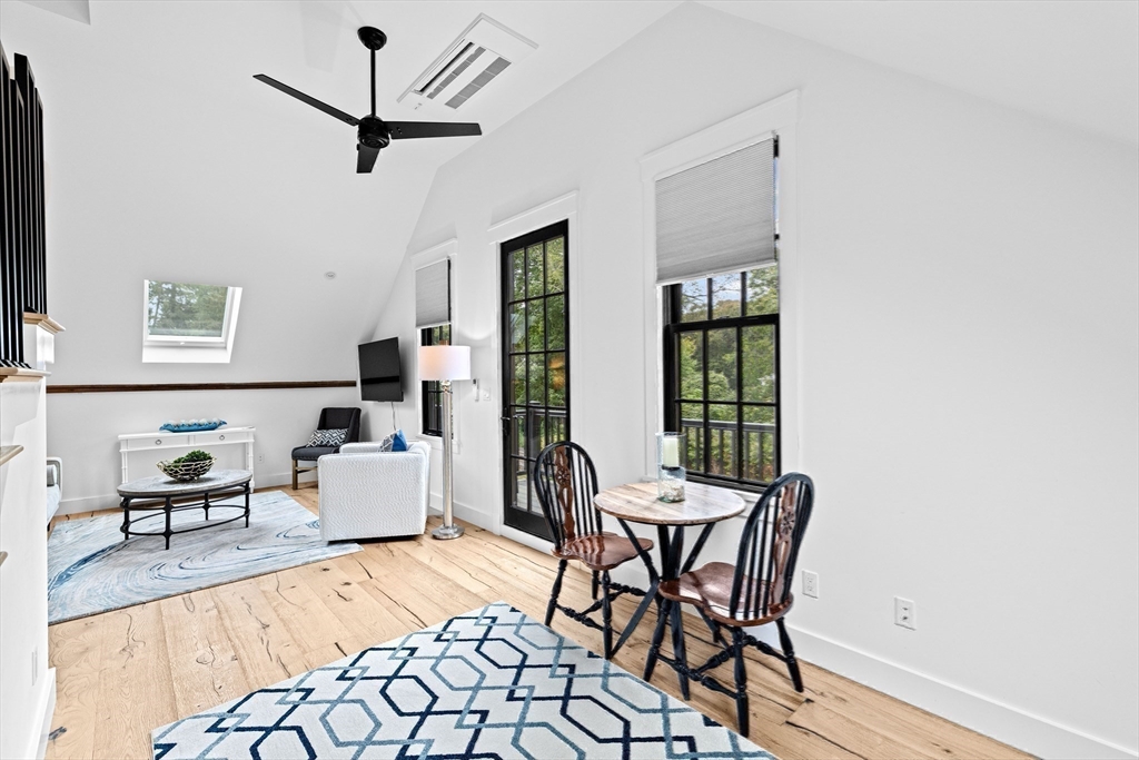 42 Captain Peirce Road Scituate, MA 02066 - Photo 25 of 40 a living room with furniture